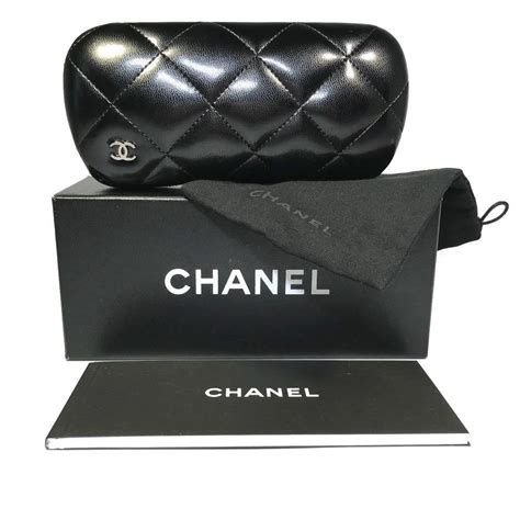 chanel sunglasses pouch